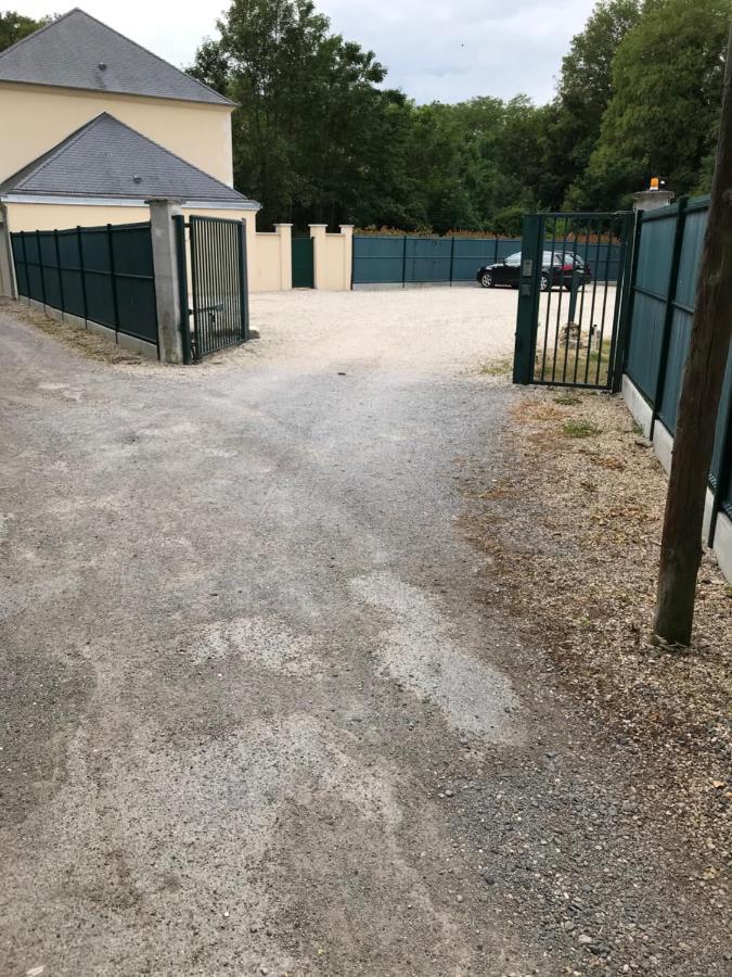 Hostellerie De Pavillon Saint-Hubert Gouvieux Eksteriør billede